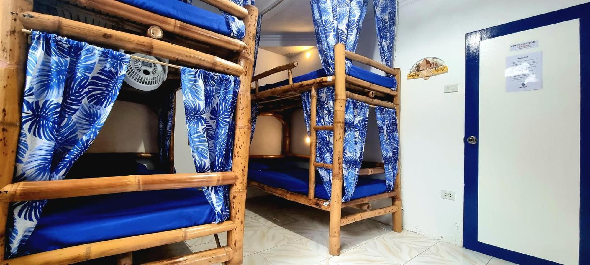 Blue House Backpackers Siquijor Hostel San Juan  Exterior photo