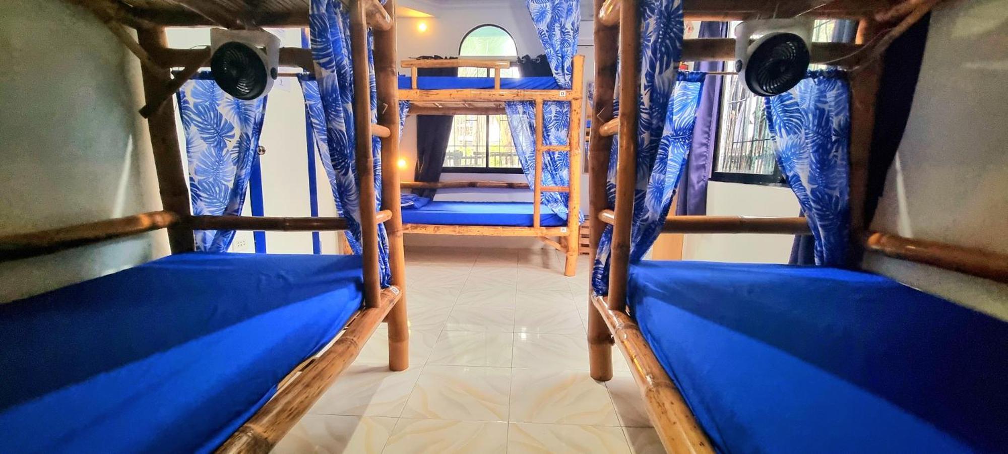 Blue House Backpackers Siquijor Hostel San Juan  Exterior photo